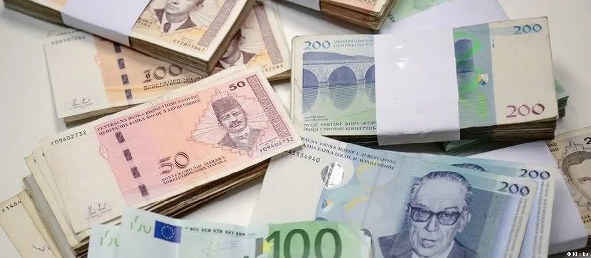 NESPOSOBNA VLAST UNIŠTAVA DRŽAVU Opet 'rizično' poslovati s Bosnom i Hercegovinom